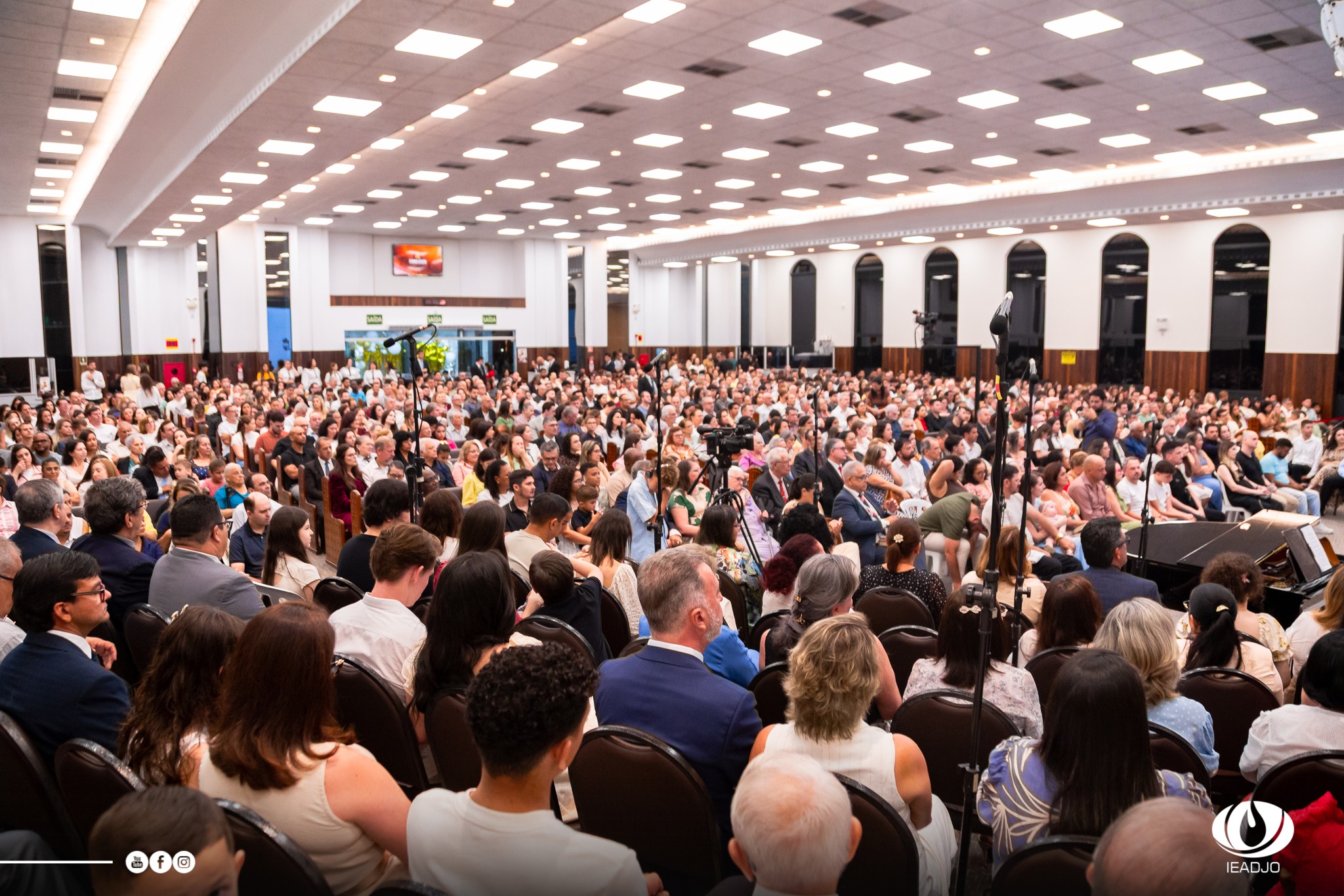 plataformas-digitais-para-igrejas